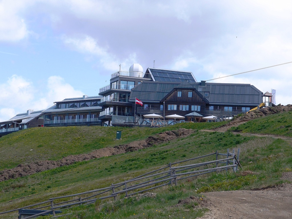 img00008.jpg