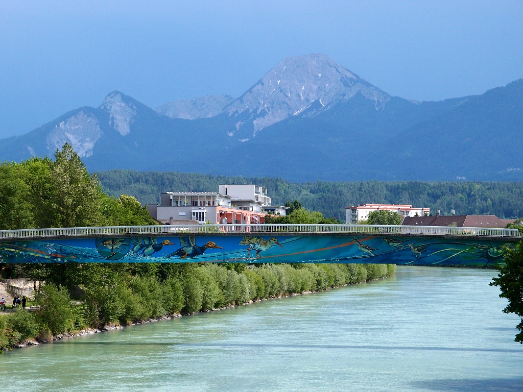 img00018.jpg