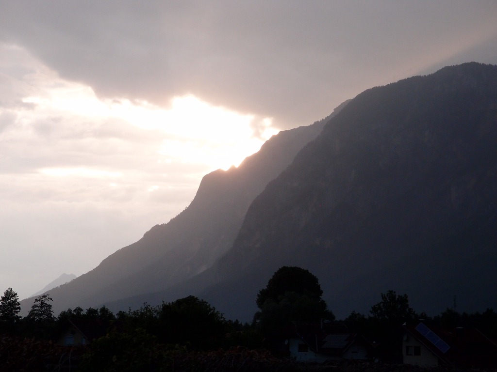 img00025.jpg